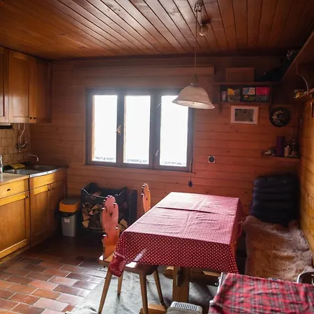 Koca Pri Binci Apartment